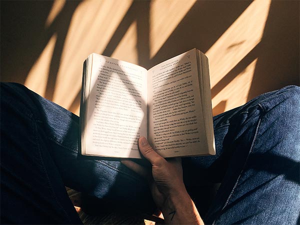 Top Inspirational E-Books Everyone Should Read