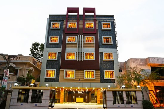 OYO Flagship hotel