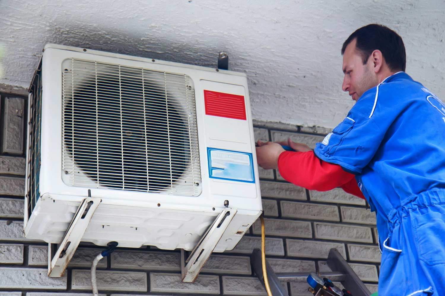 4 Solutions for a Frozen Air Conditioner