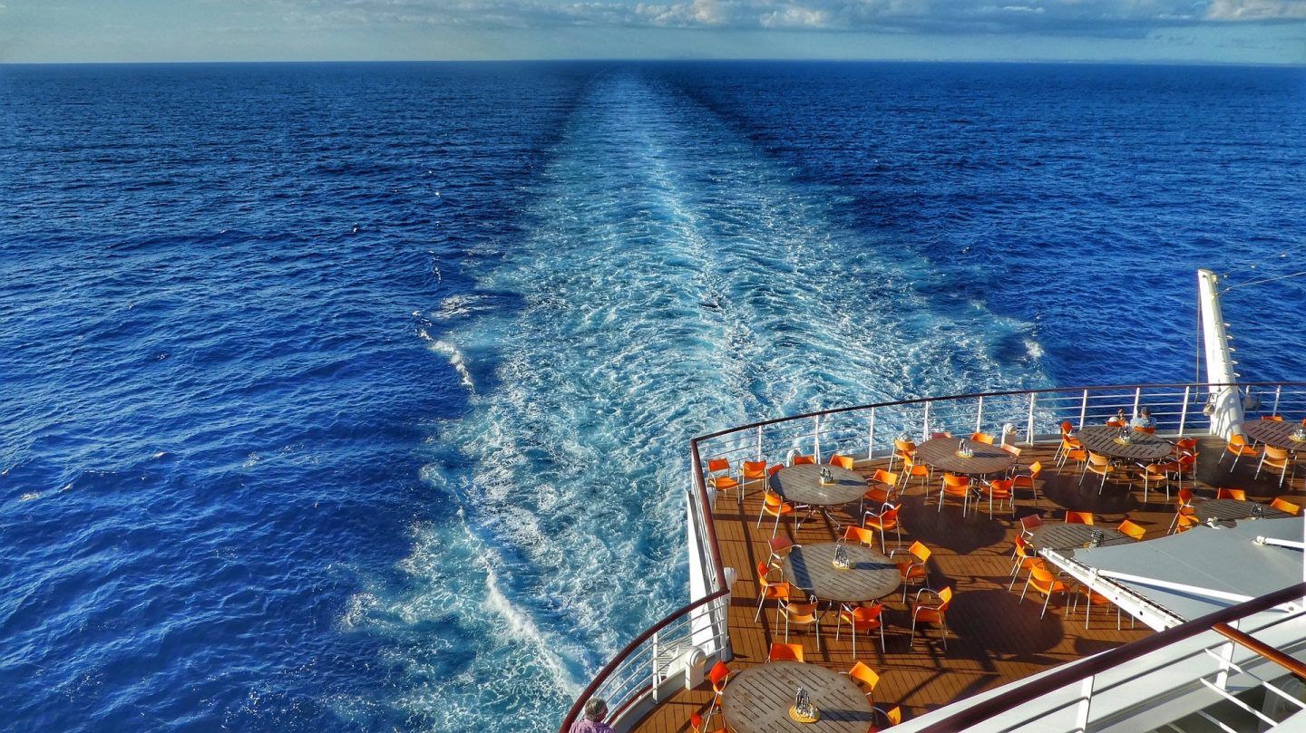 Advantages of Cruise and Stay Packages