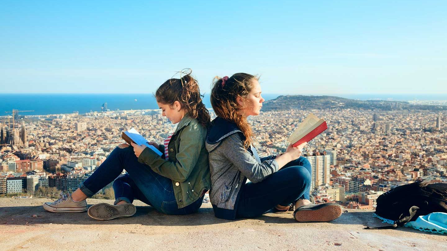 How College Students Can Plan an Unforgettable Trip