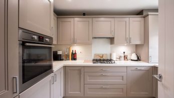 Ways to Know the Quality of Kitchen Cabinets: A Guide