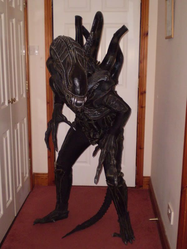 aliens costume