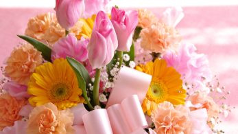 Send Flowers to Your Loved Ones to Celebrate Their Birthday