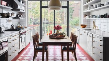 The Ideal Floor Patterns for Your Kitchen