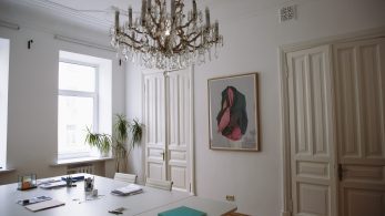 How to choose a chandelier