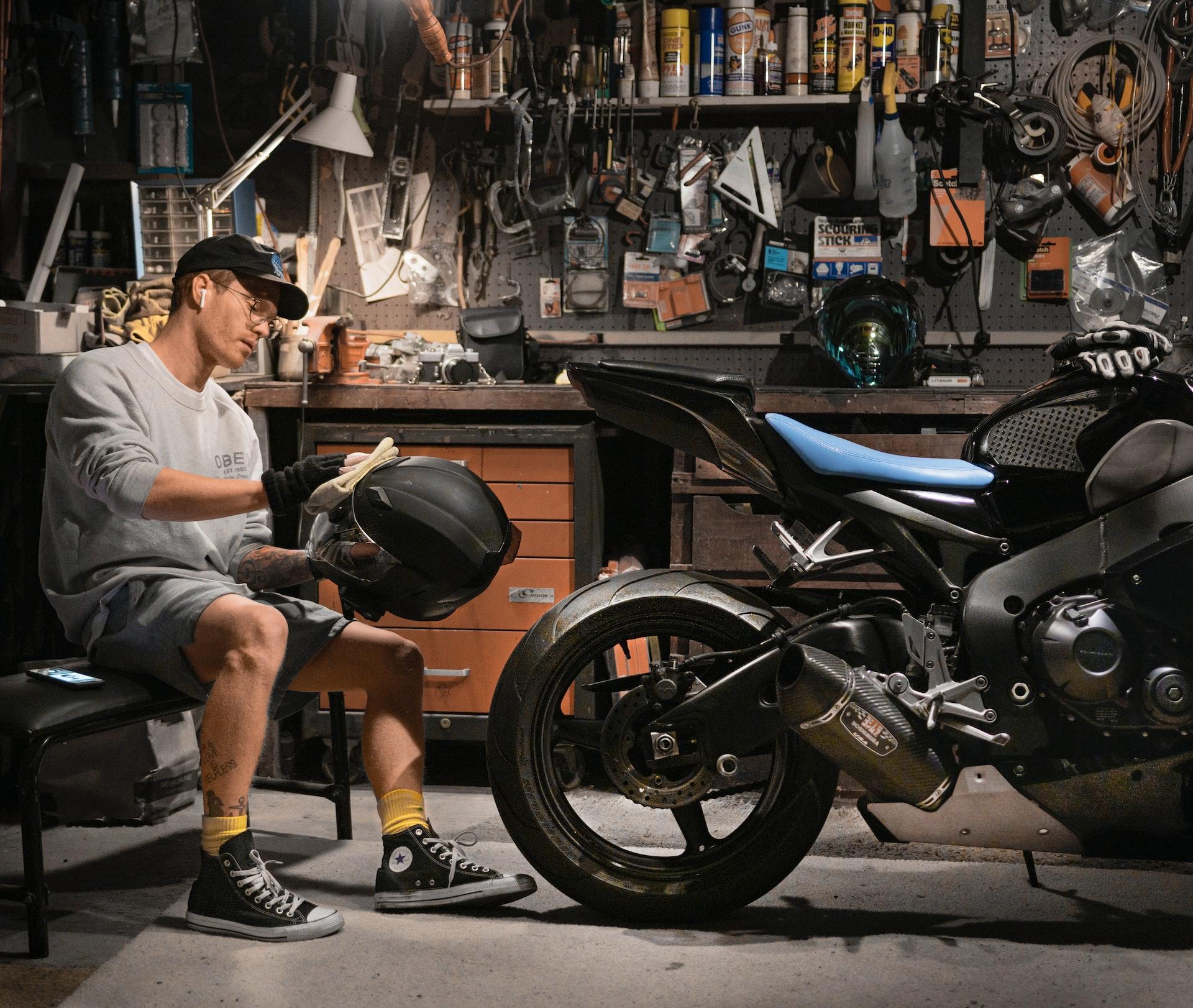 Home Motorcycle Garage Workshop Ideas & Tips