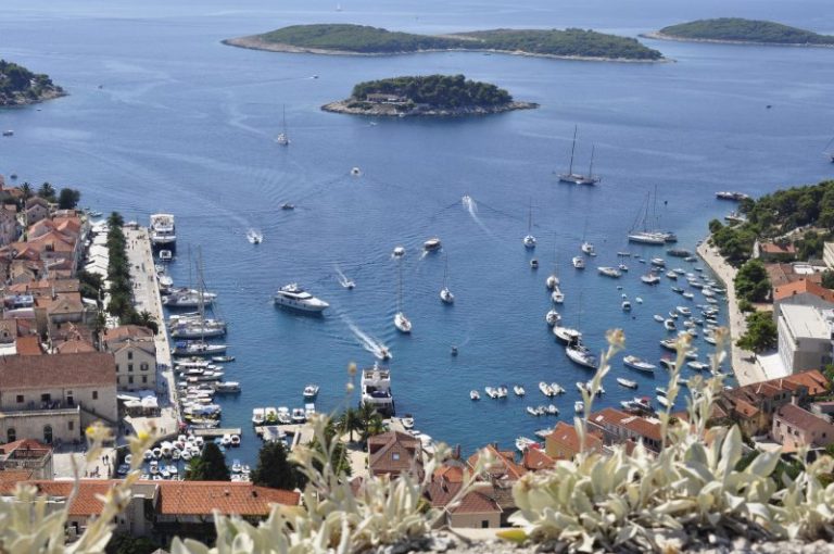 croatian islands luxury yacht cruise