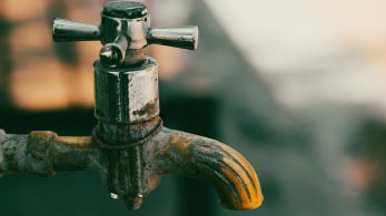 Common Plumbing Issues to Look for When Buying a Property in Downtown Toronto