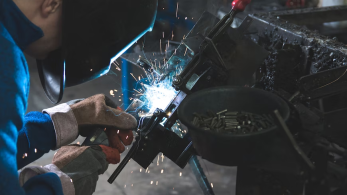 5 Valuable Tips to Ensure the Success of Your Metal Fabrication Project