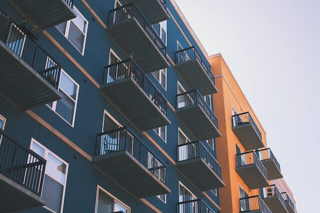 Searching for an apartment at any stage in life can be a difficult undertaking. Here is the perfect guide to ensure you’re ready for the big move.